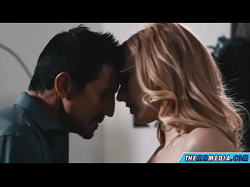 ❤️ Romanttista seksiä lutkaisen blondin kanssa ❤ Vittu video at fi.28films.ru ❤